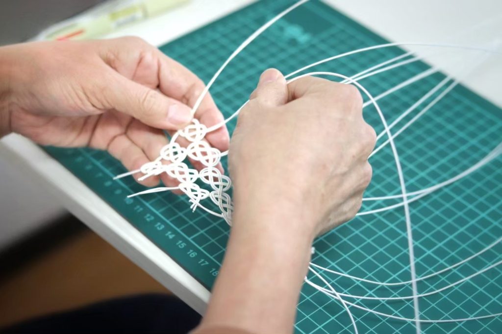 水引クリエイター資格認定講座「初伝」 – 日本おくりものクリエイト協会